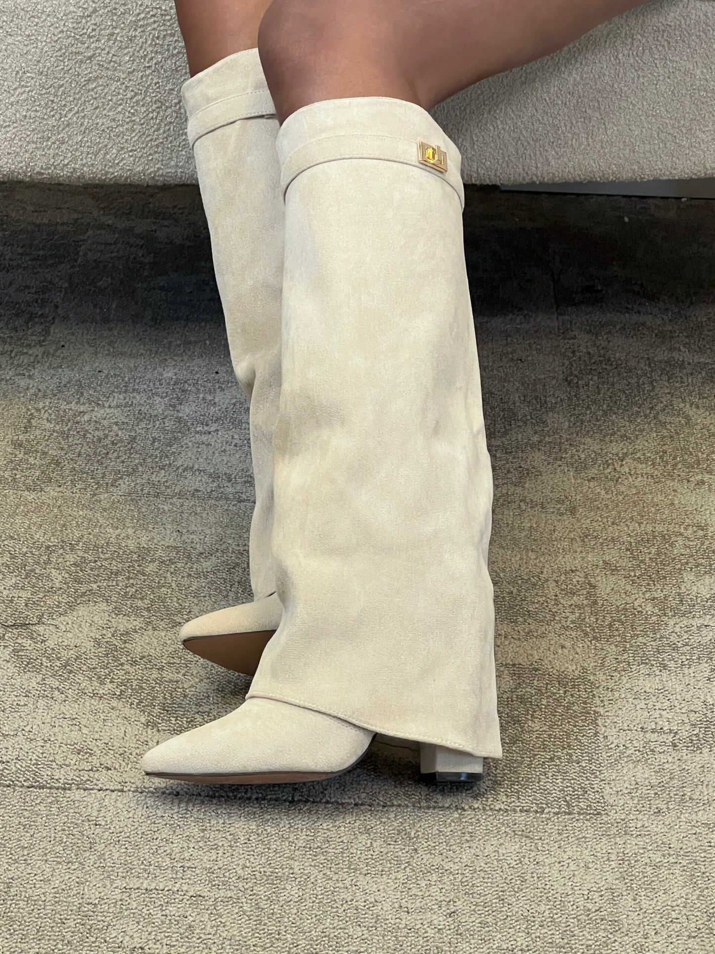 KATE SUEDE BOOTS